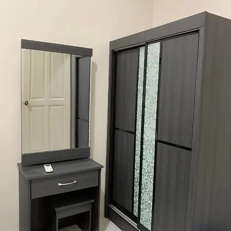 Hotspring 2 Room Suite 1910 With Theme Park View And Netflix 6 Pax Ipoh Exterior photo