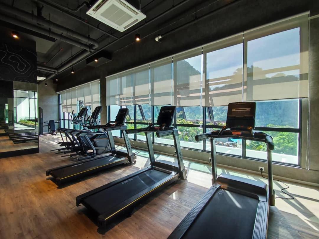 Apartment Hotspring 2 1910 With Theme Park View And Netflix 6 Pax *